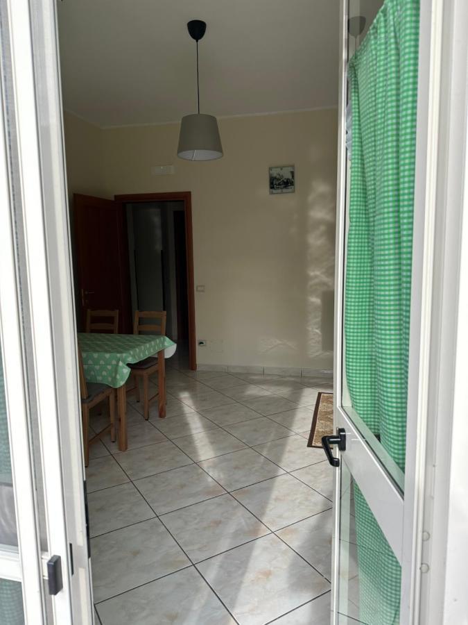 In Famiglia Apartment And Rooms For Pompei, Amalfi, Sorrento And Salerno Sant'Egidio del Monte Albino Екстериор снимка